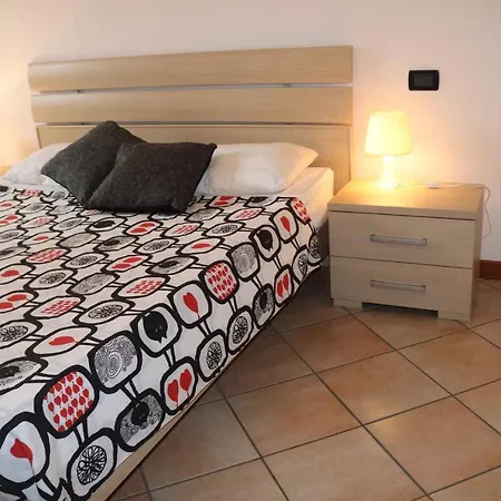 In Bardolino/gardasee 21881 Apartment *
